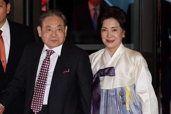 Bao nhieu dai gia nha Samsung nam trong danh sach ty phu Han 2018? anh 1