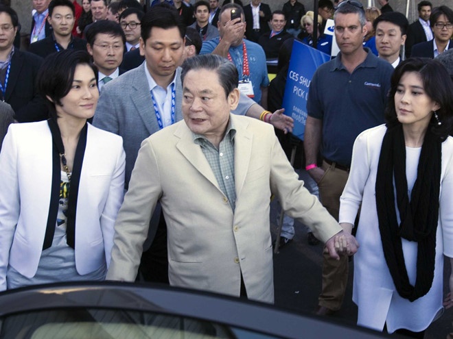 Bao nhieu nguoi thuoc gia toc Samsung la ty phu Han Quoc 2018? hinh anh