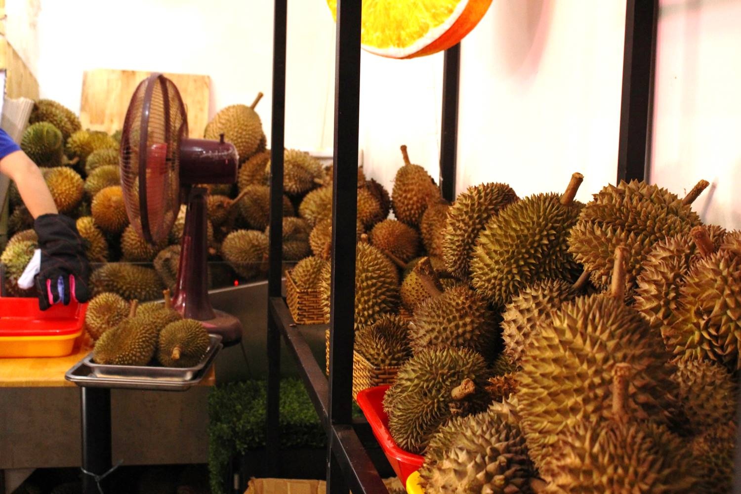 Sau rieng tra hat ve TPHCM anh 4