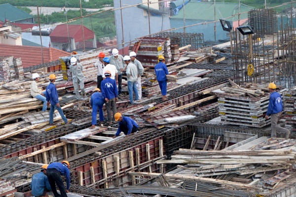Bộ trưởng nói chênh lệch phí thủ tục hành chính ở địa phương là do cán bộ ảnh 2 Bo truong noi chenh lech phi thu tuc hanh chinh o dia phuong la do can bo anh 2