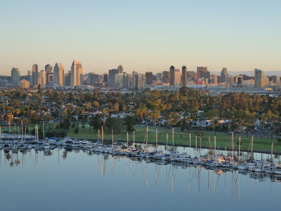 Khối tài sản 200 triệu USD của Thượng nghị sĩ John McCain gồm những gì? ảnh 6 Khoi tai san 200 trieu USD cua Thuong nghi si John McCain gom nhung gi? anh 6