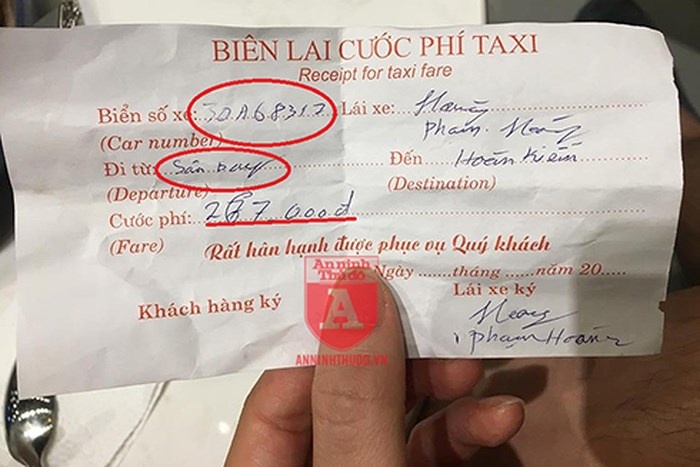 Khach Nhat Ban di 2 km bi taxi 'du' thu phi dat gap hon 10 lan hinh anh