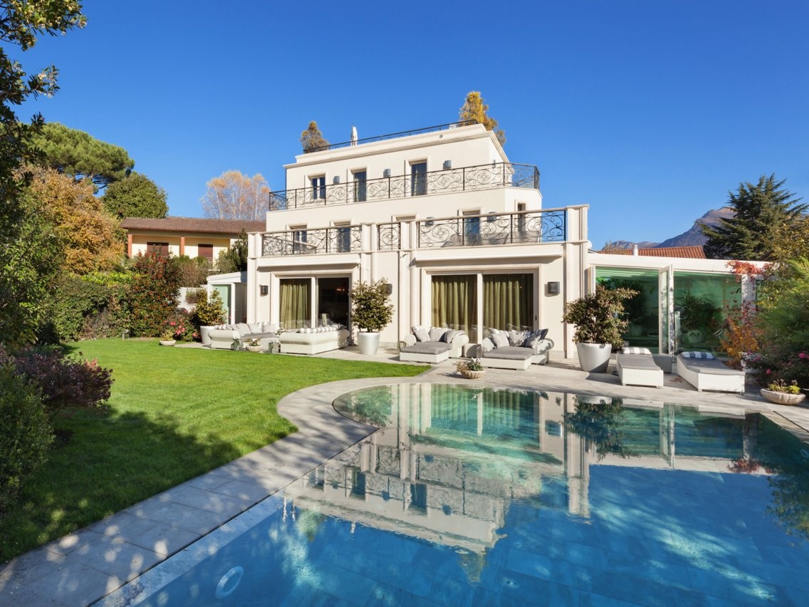 My hien co bao nhieu trieu phu va ho co dac trung gi anh 11