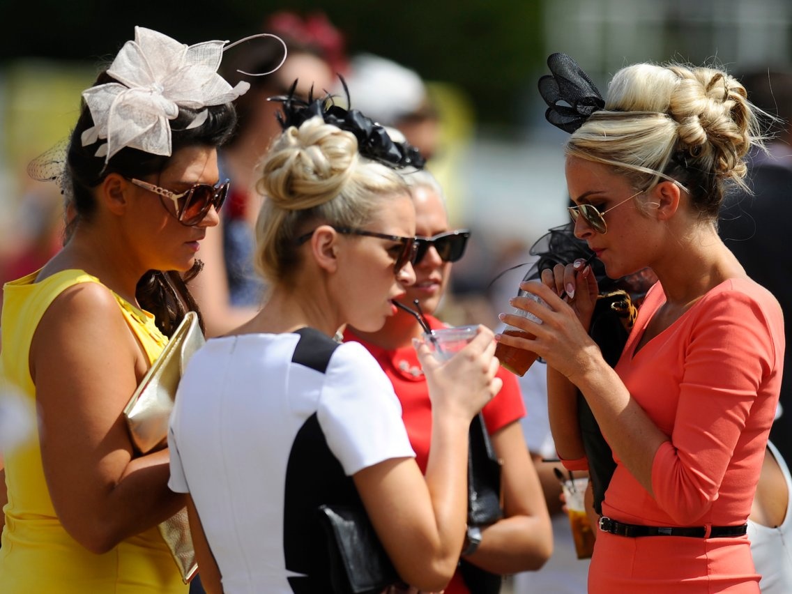 My hien co bao nhieu trieu phu va ho co dac trung gi anh 3