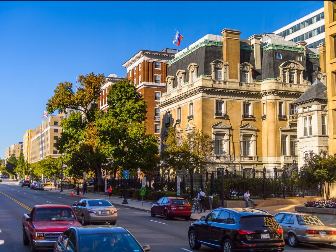 My hien co bao nhieu trieu phu va ho co dac trung gi anh 6