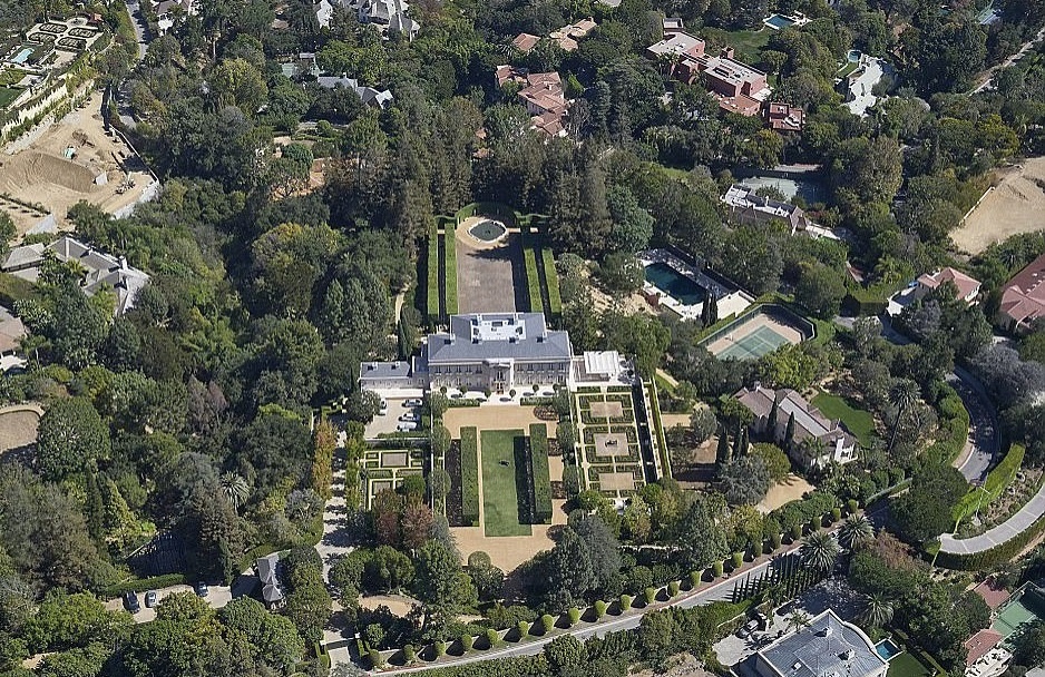 Ben trong can biet thu dat nhat My tri gia 245 trieu USD co gi? anh 3