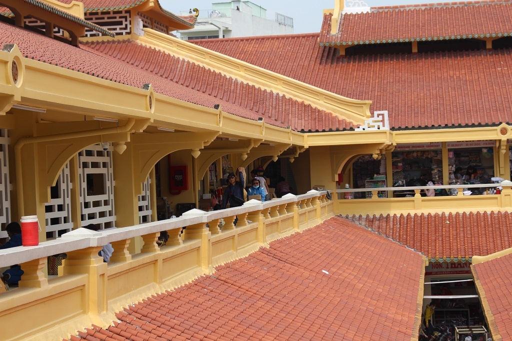 Tieu thuong cho 90 nam tuoi o TP.HCM tro lai ban sau 2 nam sua chua anh 20