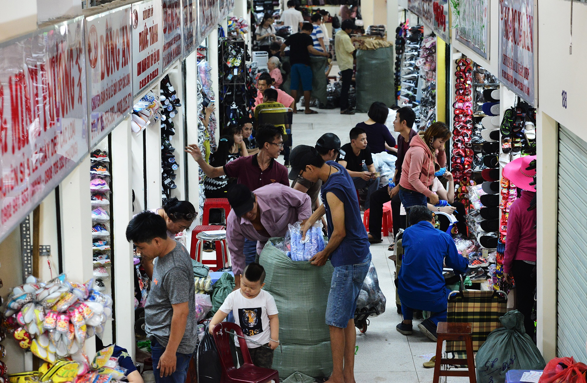 Tieu thuong cho 90 nam tuoi o TP.HCM tro lai ban sau 2 nam sua chua anh 3