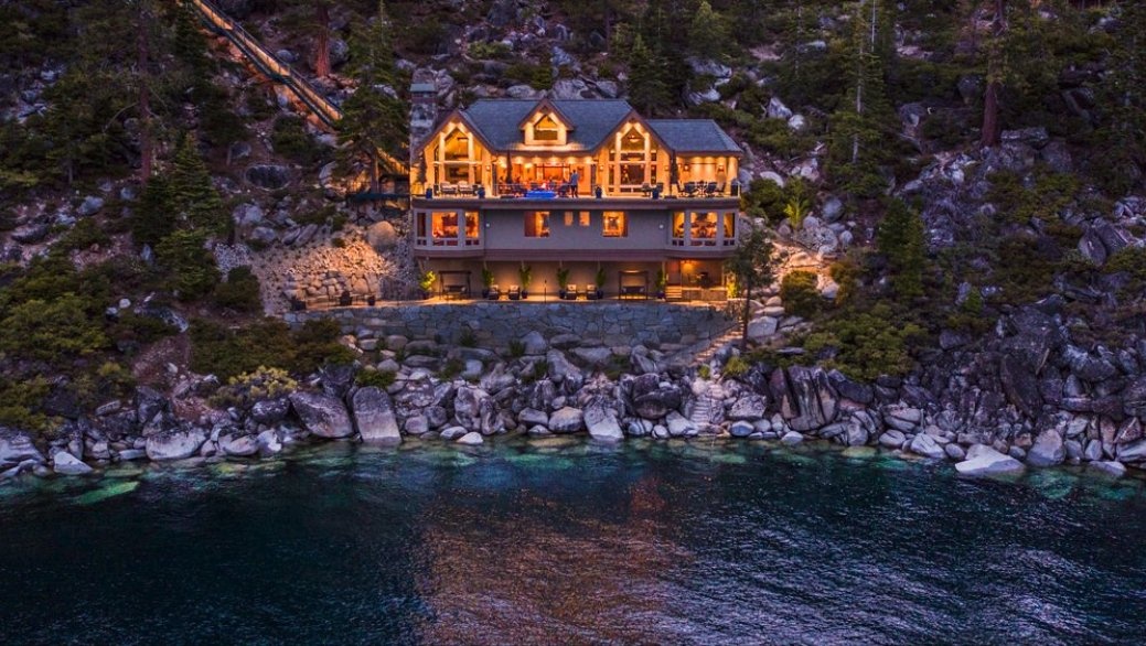 Nhung can nha dat nhat moi bang tai My co gia bao nhieu? anh 3