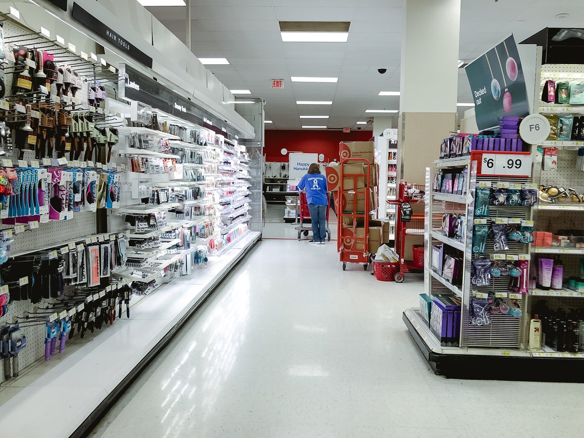 Best Buy,  Target vang tanh ngay Black Friday o My anh 16