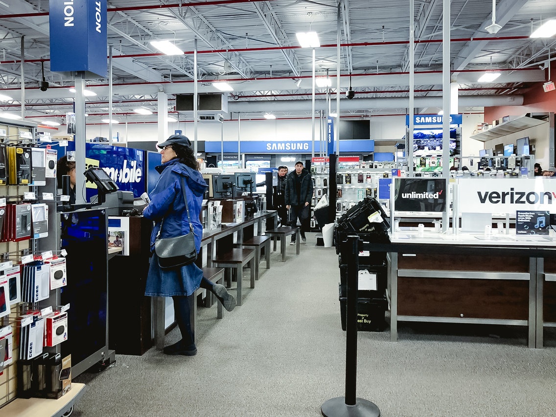 Best Buy,  Target vang tanh ngay Black Friday o My anh 4