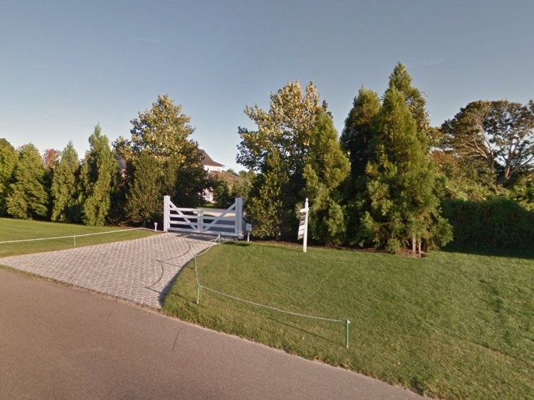 Ngoi lang toan biet thu trieu USD tai My co gi? anh 9