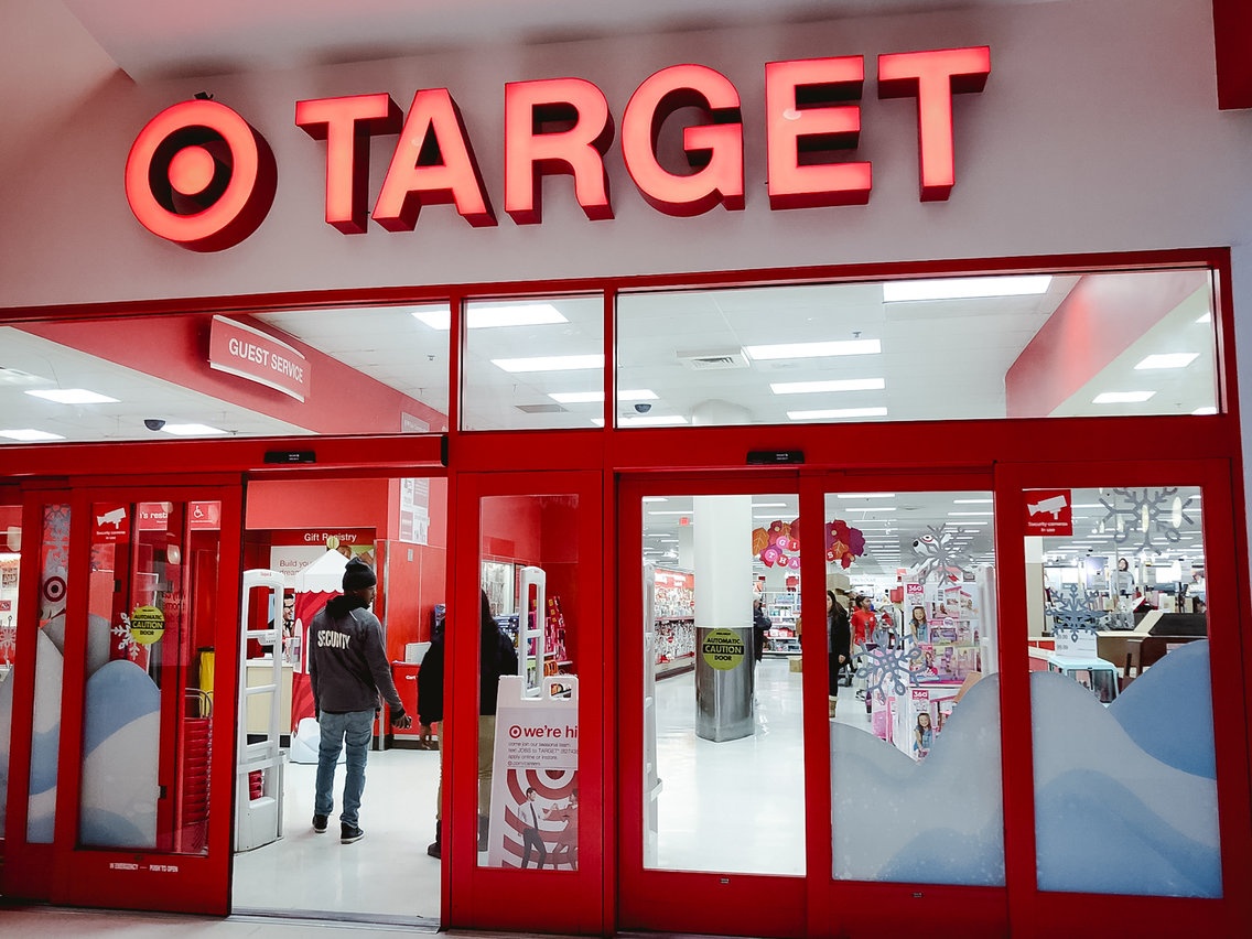 Best Buy,  Target vang tanh ngay Black Friday o My anh 12