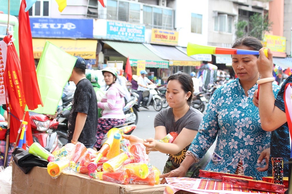 Do co vu chay hang truoc chung ket AFF Cup toi nay hinh anh