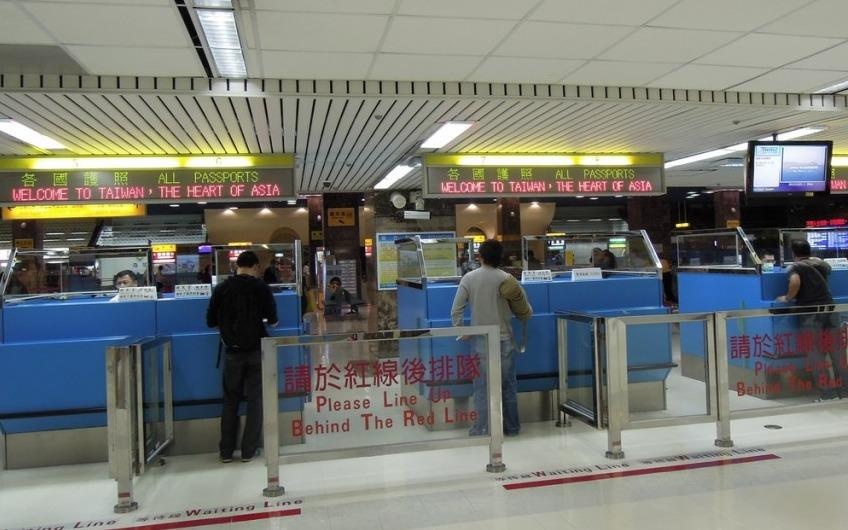 Tam giu giay phep cua don vi lam visa cho 152 khach bo tron o Dai Loan hinh anh