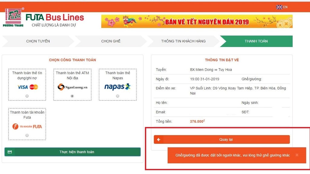 Nguoi lao dong tai Sai Gon lo sot vo vi ‘chay ve’ xe ve que an Tet anh 2