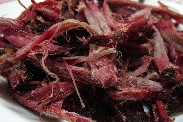 Dac san vung mien thit trau gac bep,  ‘vu nu chan dai’ dat hang truoc Tet anh 1