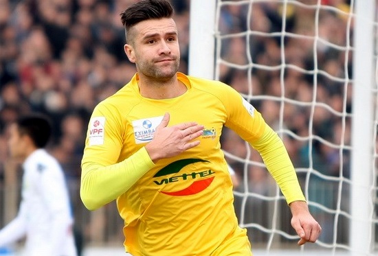 CLB Thanh Hoa keo ‘cong than’ vua cho ‘ra duong’ tro ve thi dau hinh anh