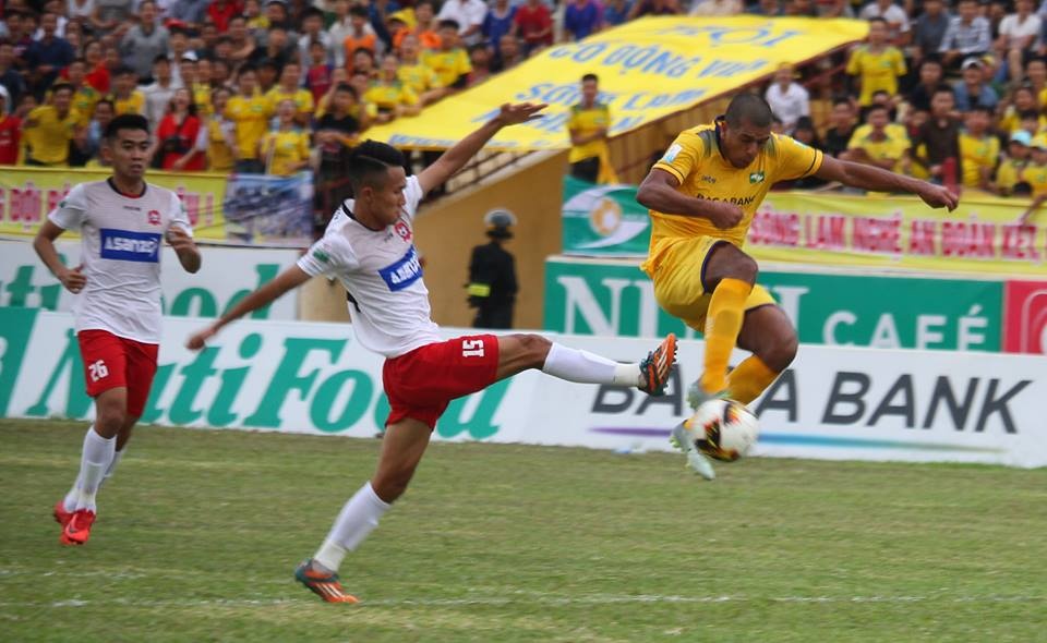 HLV doi Hai Phong: ‘Kho noi SLNA la ung vien cho suat xuong hang’ hinh anh