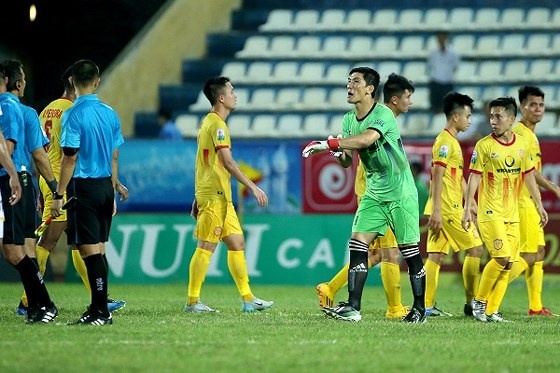 CDV Nam Dinh,  san Thien Truong,  V.League 2018,  SLNA,  CLB Nam Dinh anh 3