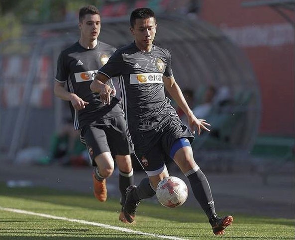 Olympic Việt Nam, AC Milan, Li Tenglong ảnh 1 Olympic Viet Nam, AC Milan, Li Tenglong anh 1