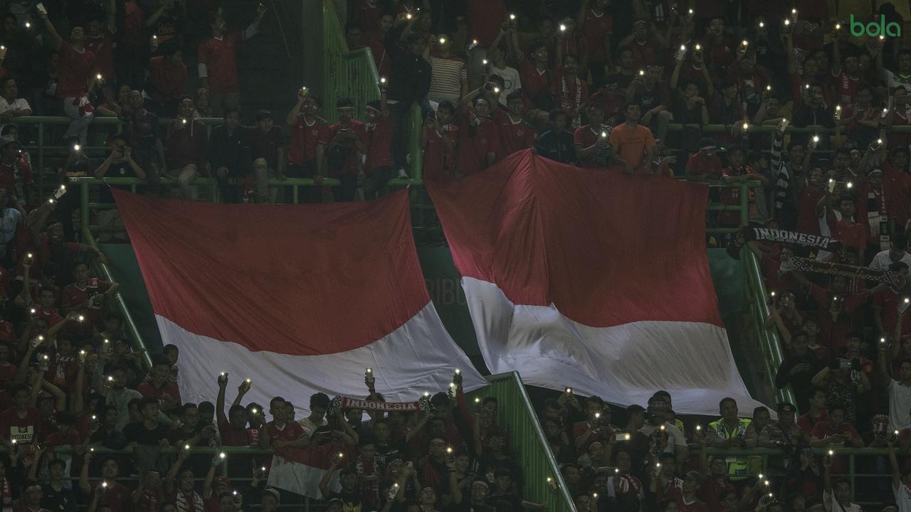 ASIAD 18,  Indonesia,  mon bong da Nam anh 1