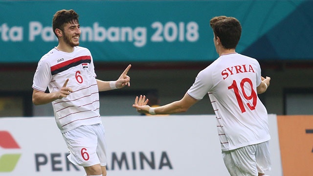 Olympic Syria - doi thu ban linh va thuc dung cua thay tro HLV Park hinh anh