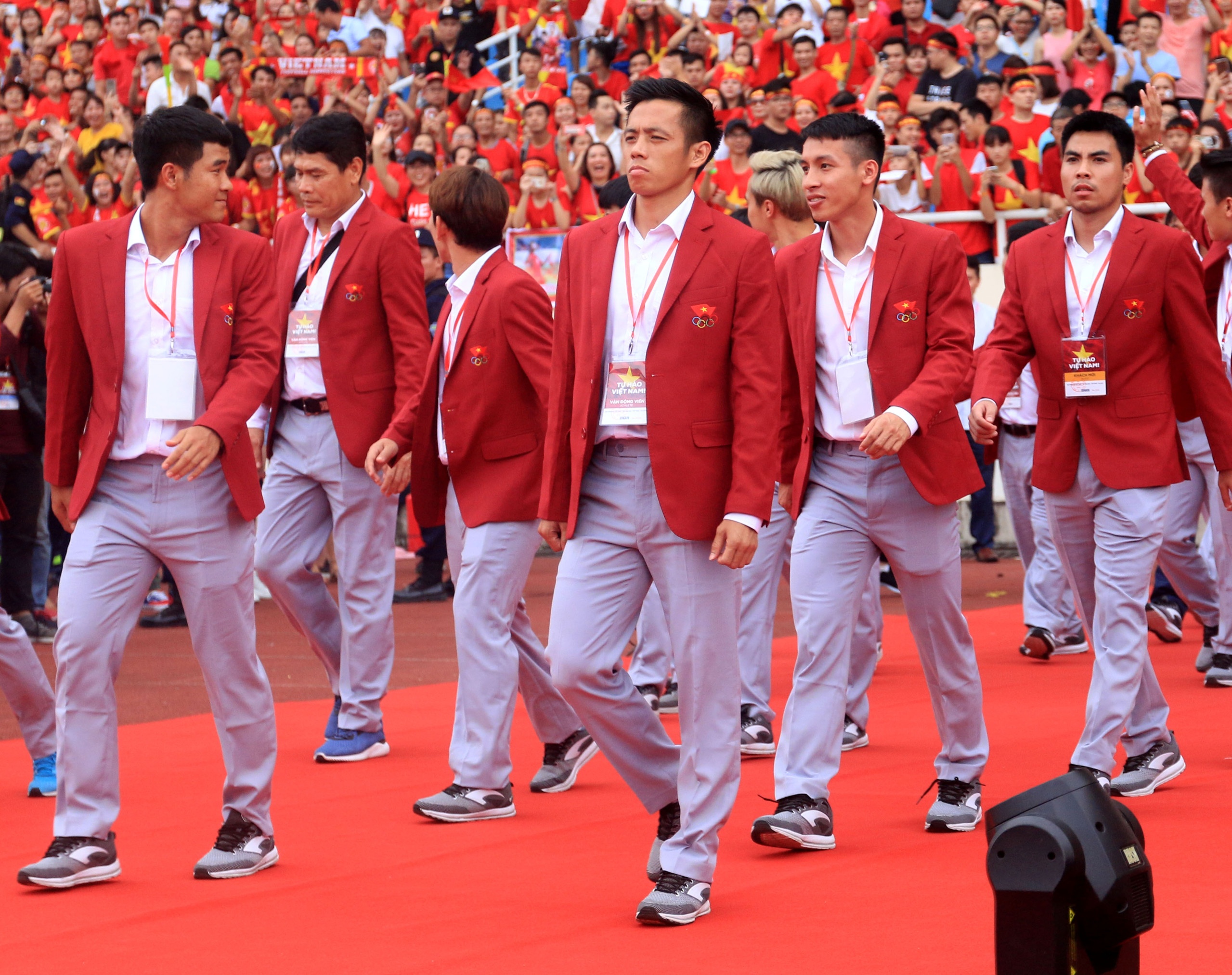 ASIAD 18,  Olympic Viet Nam,  HLV Park Hang-seo anh 2