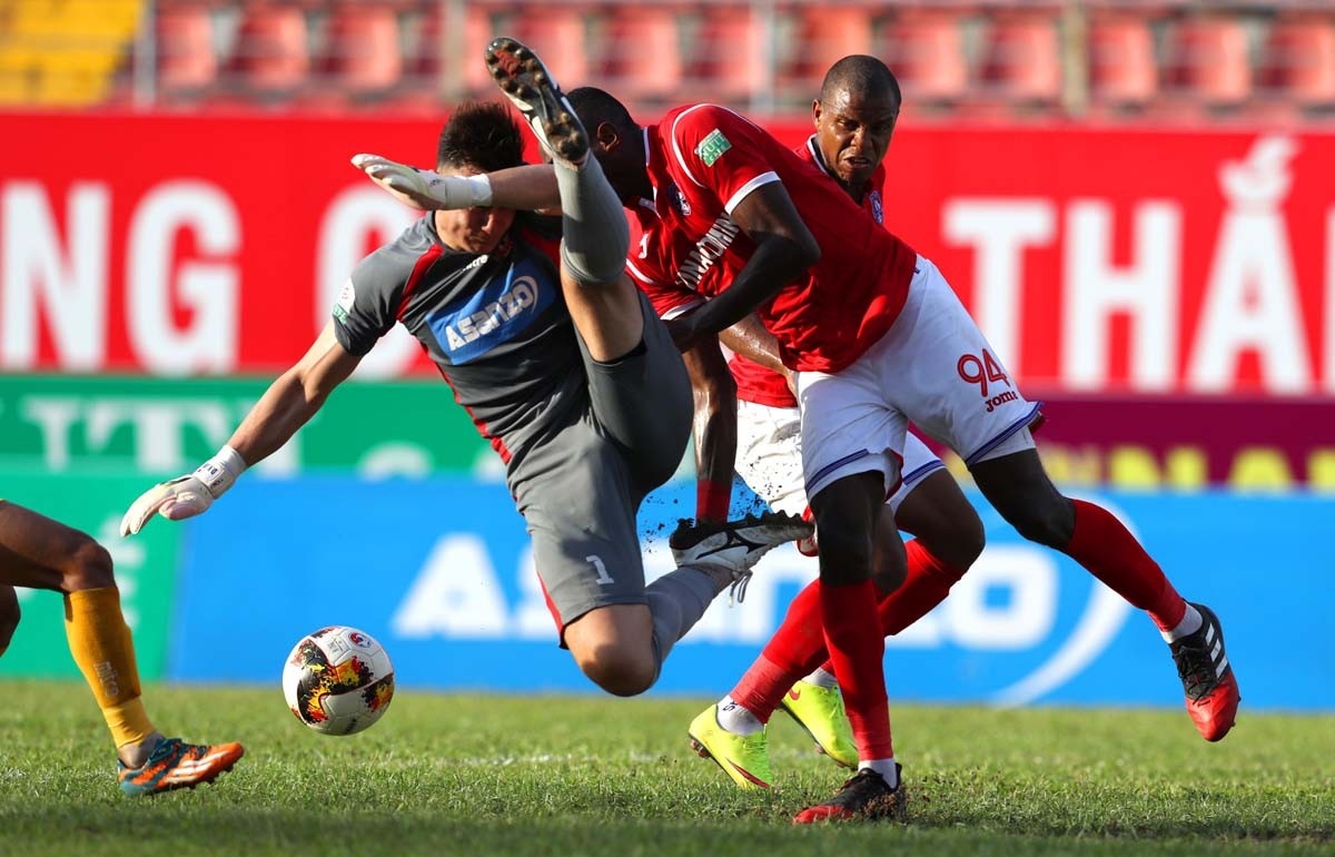 Đặng Văn Lâm, V.League 2018 ảnh 2 Dang Van Lam, V.League 2018 anh 2