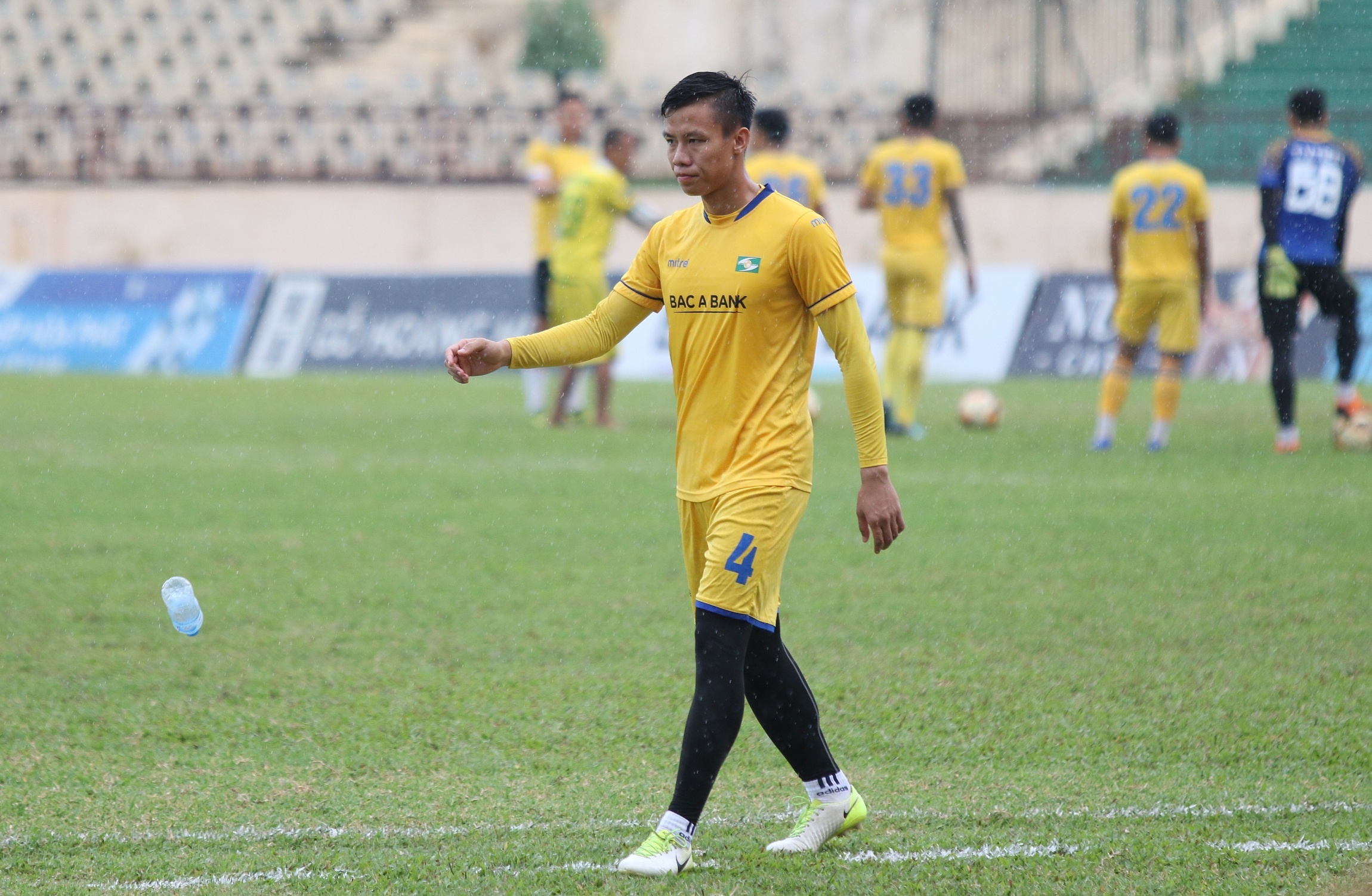 Bui Tien Dung,  CLB Thanh Hoa anh 9