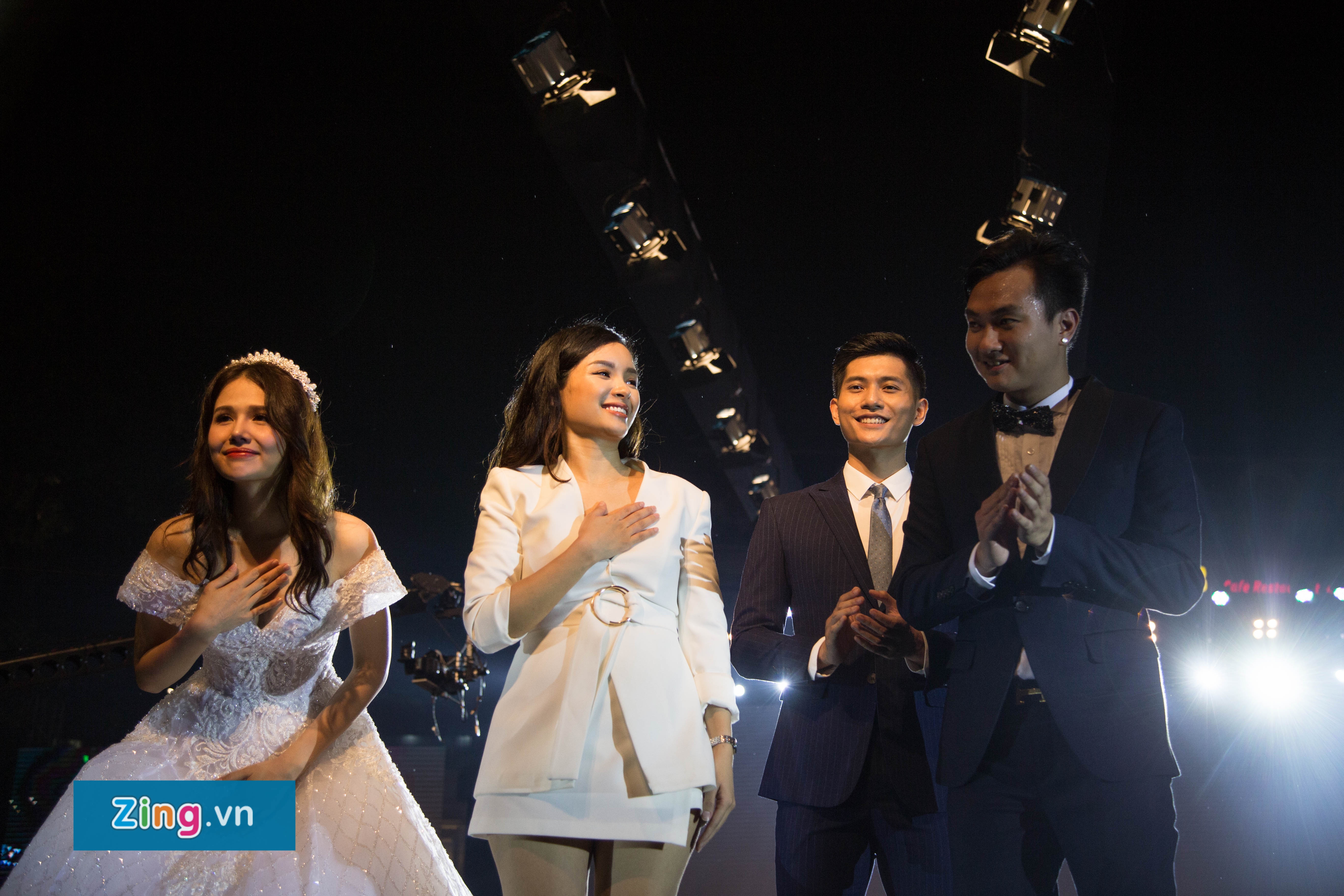 Vietnam Wedding Fashion Show,  Ho Ngoc Ha anh 4