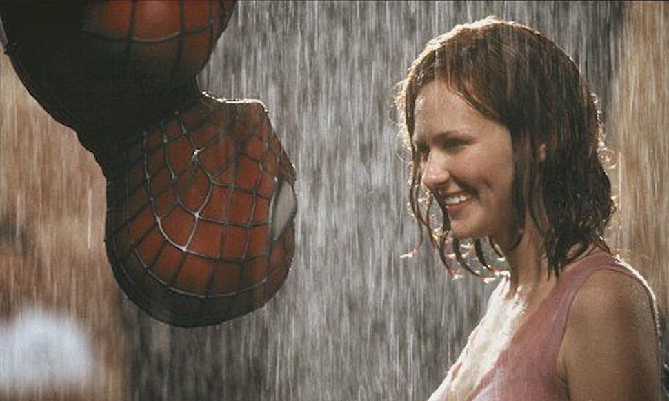 10 su that thu vi it nguoi biet ve ong trum cua nhung sieu anh hung hinh anh