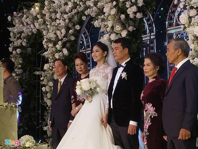 Á hậu Thanh Tú ảnh 2 A hau Thanh Tu anh 2