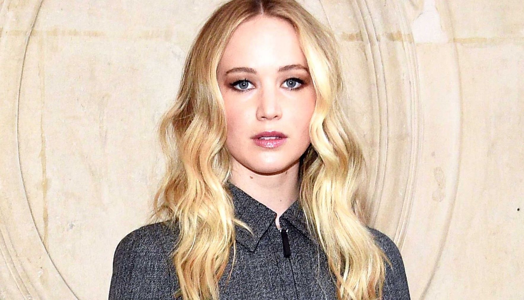 Jennifer Lawrence lan dau khoe nhan dinh hon dat do hinh anh