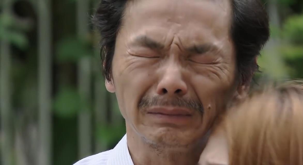 Nhung phan canh ong Son nuot nuoc mat vao trong o 'Ve nha di con' hinh anh