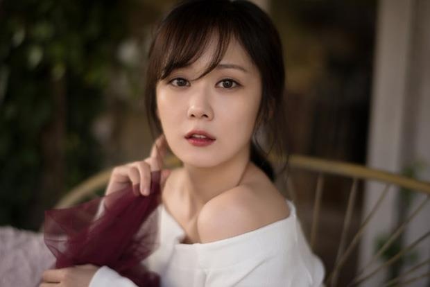 Ro tin Jang Nara ket hon voi my nam Kim Nam Gil sau 7 nam hen ho hinh anh