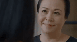 'Hoa hong tren nguc trai': Me chong cao thu, gia dien ngan con o rieng hinh anh