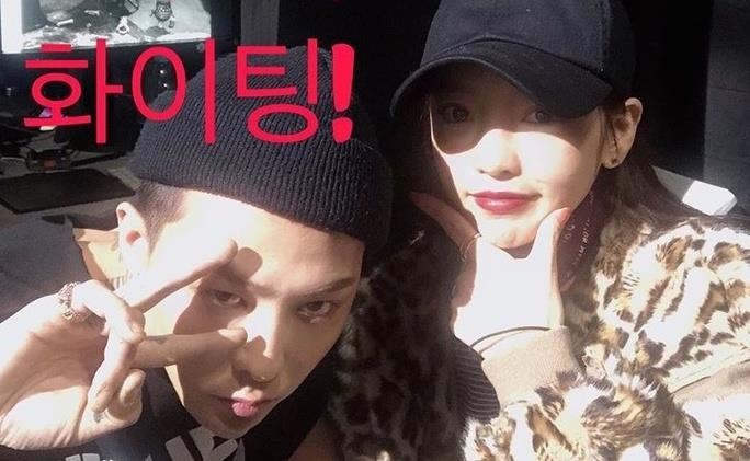 Goo Hara xoa anh chup voi G-Dragon sau 30 phut dang tai hinh anh
