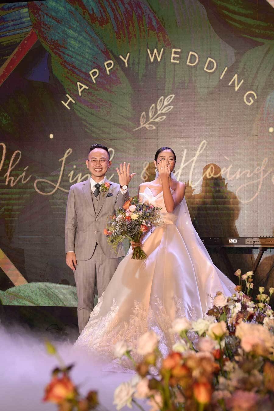 dam cuoi Dong Nhi anh 8