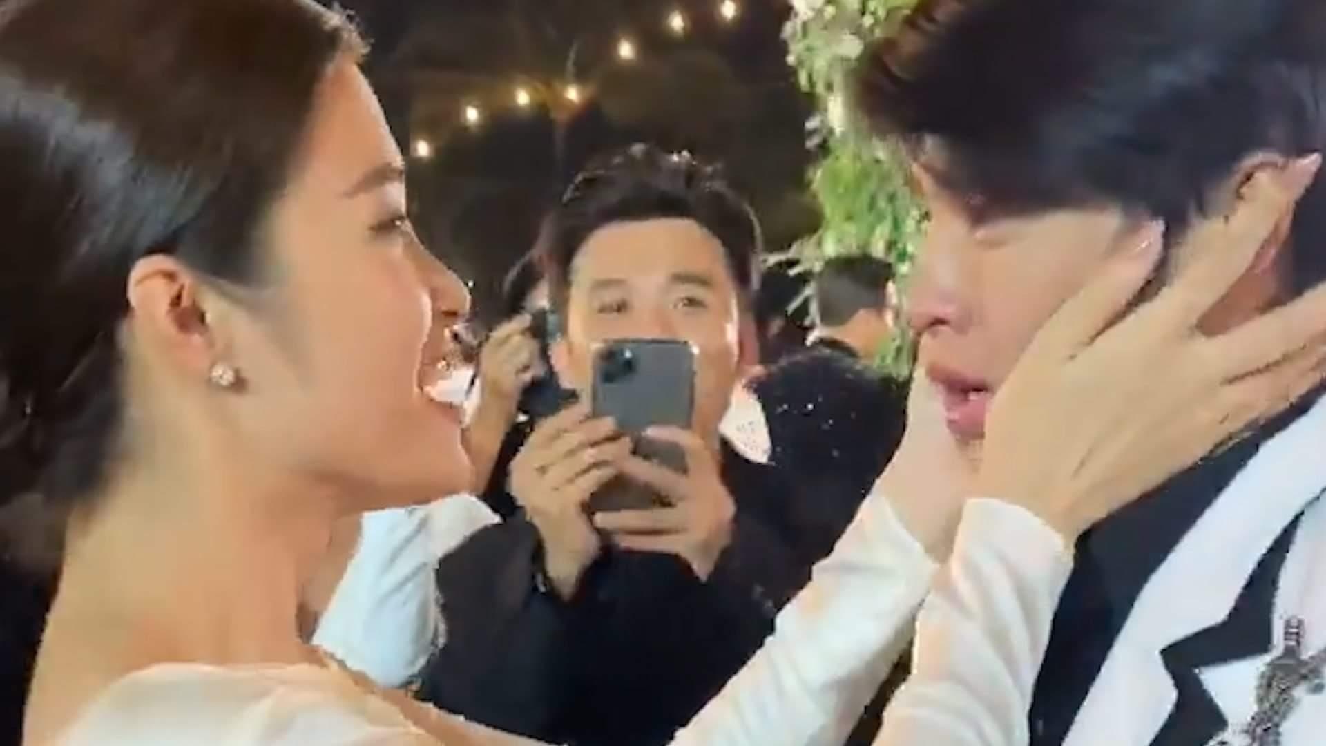 Noo Phuoc Thinh om chat Dong Nhi, khoc nuc no o le cuoi hinh anh