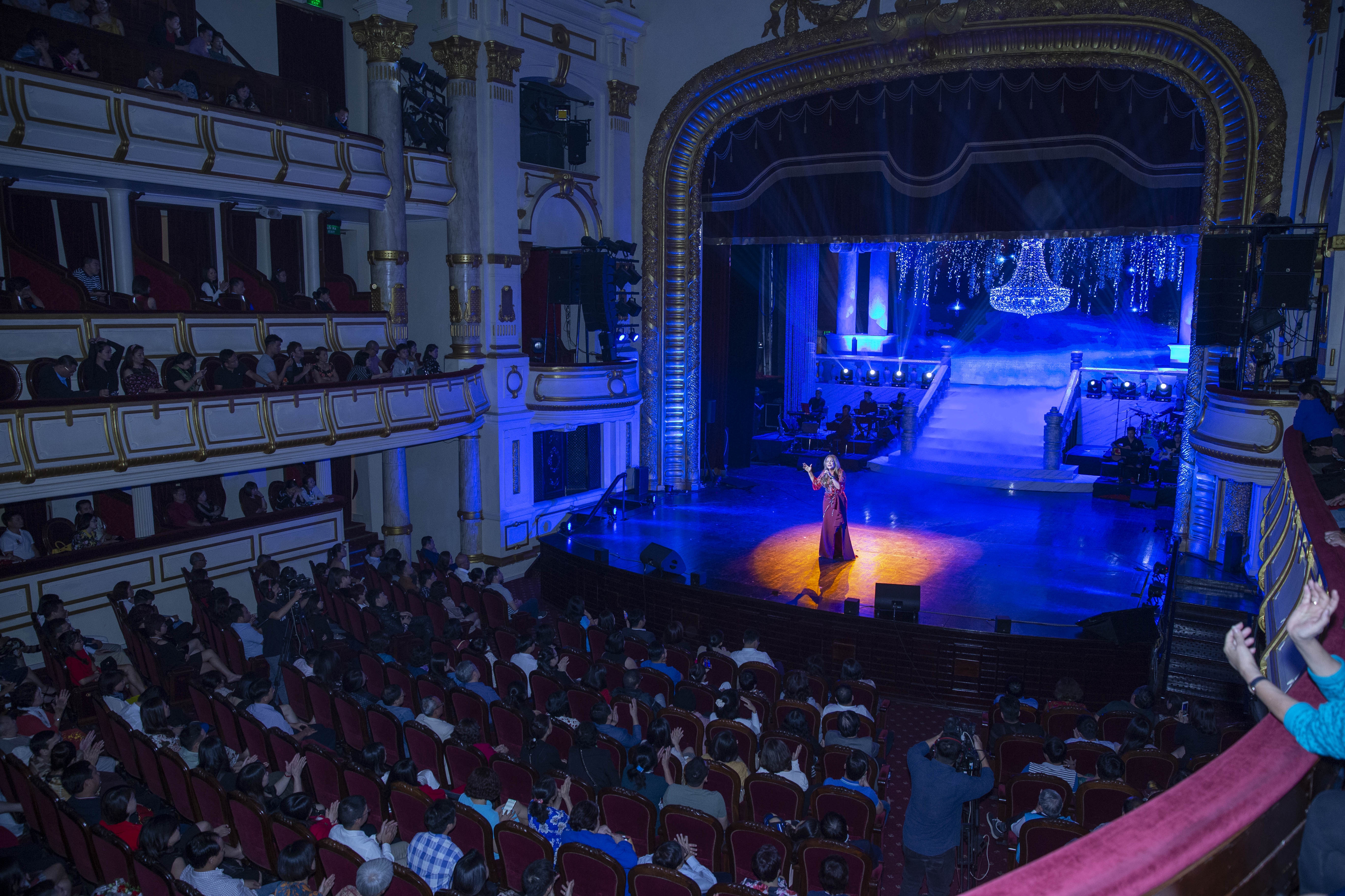 dem nhac Lam Phuong anh 6