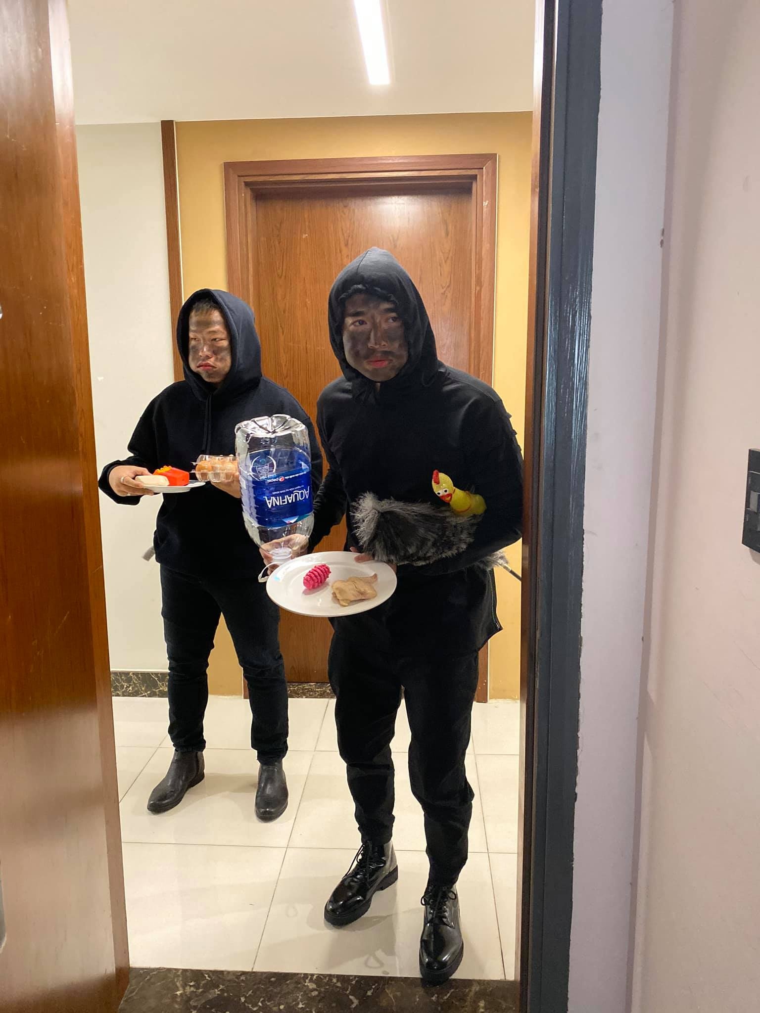 nhom doi tuong mat den anh 2