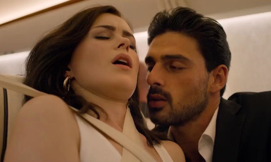 Nu ca si viet tam thu yeu cau Netflix ngung lang man hoa phim khieu dam hinh anh