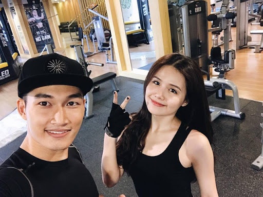 Phanh Lee tam ngung dien xuat anh 2