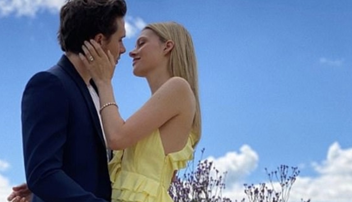 Brooklyn Beckham xac nhan dinh hon voi con gai ty phu o tuoi 21 hinh anh