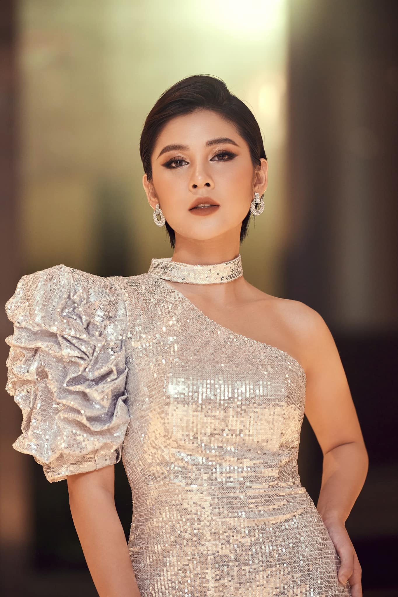 Phuong Anh ban than Thu Hoai anh 6