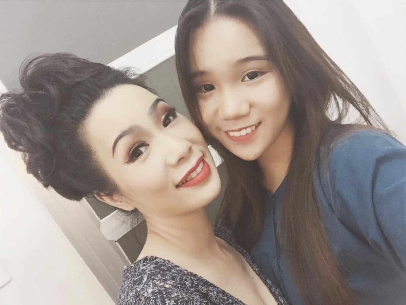 Con gai A hau Trinh Kim Chi hoc gioi hinh anh