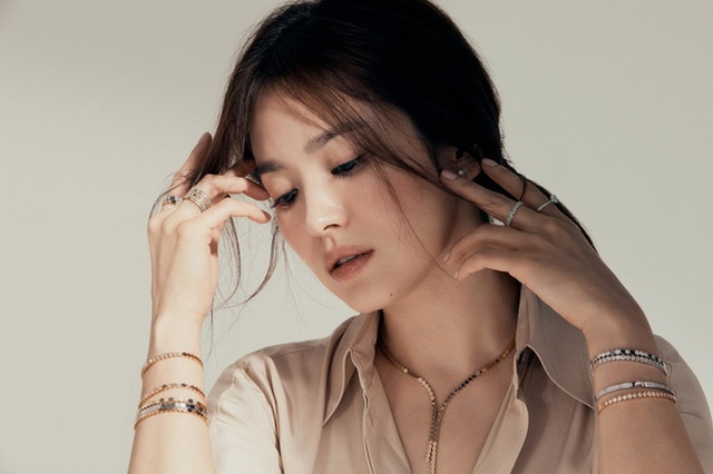 'Dien thi co sao', 'Goblin' nhac toi Song Hye Kyo, Hyun Bin the nao? hinh anh