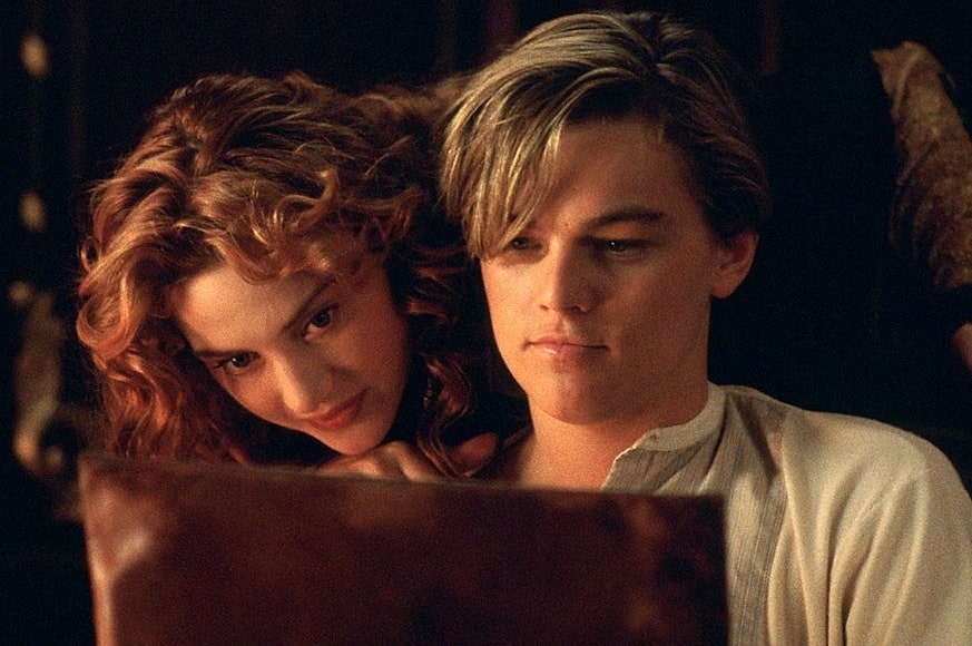 Nhung canh tinh cam mang tinh bieu tuong hinh anh