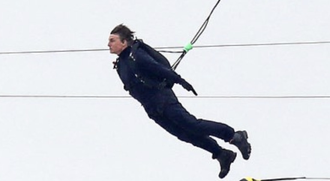 Tom Cruise quay canh bay o do cao 200 m hinh anh
